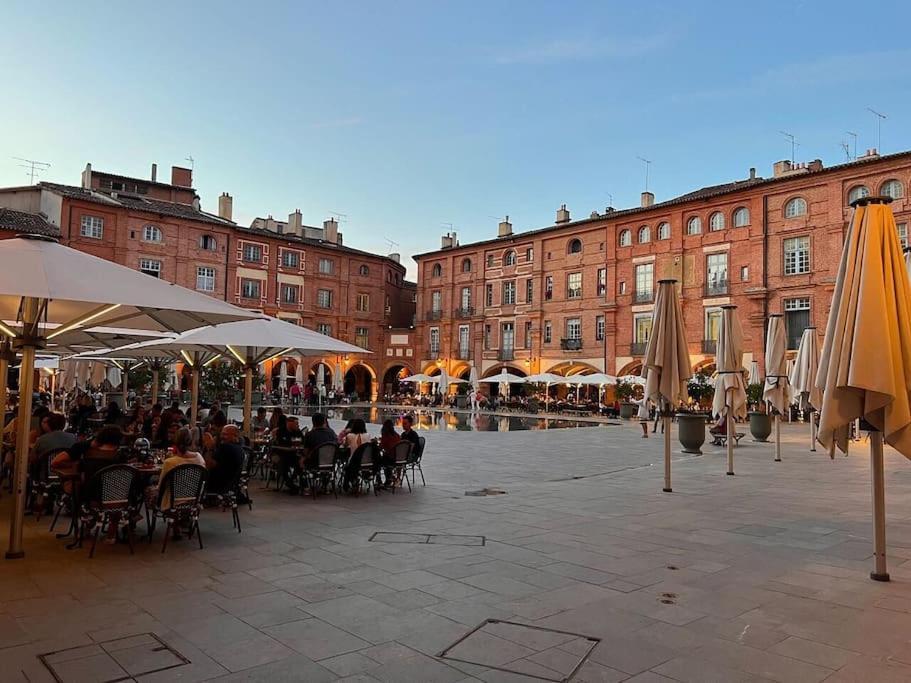 Le Theatre, Coeur De Ville Montauban Exteriér fotografie